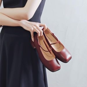 Empress Square Toe, Chunky Heel, Wine, Size 40 / US Size 9